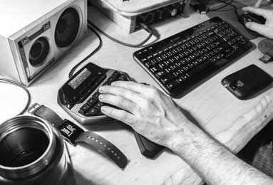 终于发现“天天斗地主跑得快外卦神器”(曝光透视必备猫腻)